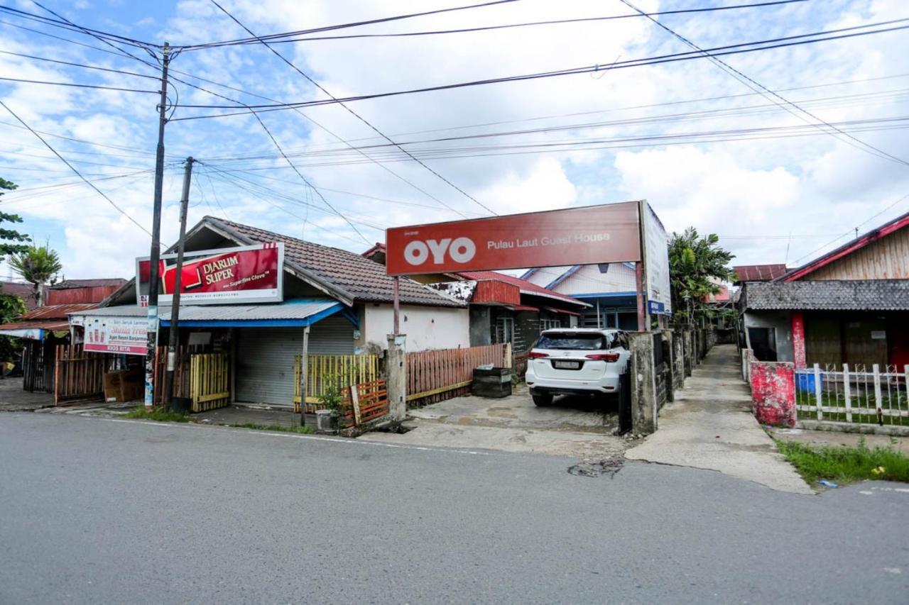 Oyo 2197 Pulau Laut Guest House Banjarmasin  Esterno foto