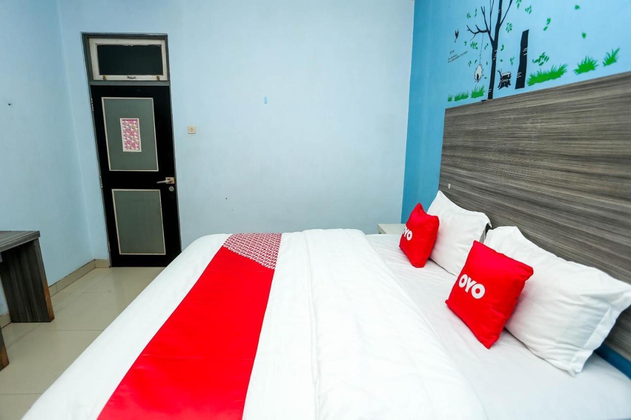 Oyo 2197 Pulau Laut Guest House Banjarmasin  Esterno foto